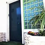 بيت ضيافة Bing Garden 3*
